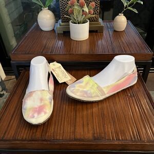 NEW Reef Women's Shoes Sz 9.5 Bella Costas Summer Tye Dye Quilted Sole Slip Ons